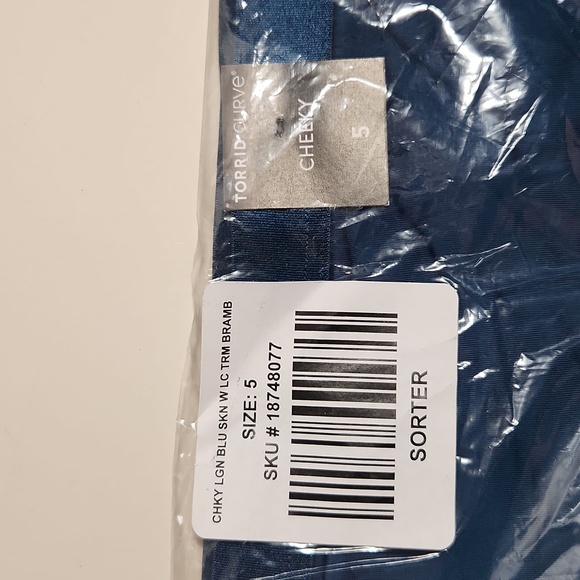 ♥️NWT VINTAGE TORRID PANTY -  SECOND SKIN SEAMLESS CHEEKY - PLUS SIZE 5X - Picture 5 of 8